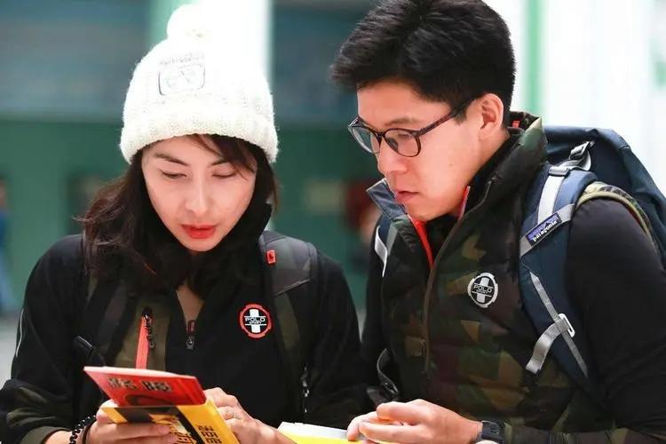 霍启刚个人资料简介（豪门贵子养成记）-