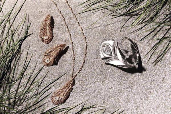 宝诗龙属于高端奢侈品吗 法国王室品牌