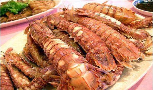 皮皮虾好吃太难剥?教你一招5秒剥一只,简单省事