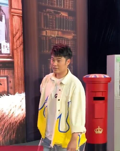 有一种显矮叫170斤的陈赫,看到全身照那一刻,确定有182?