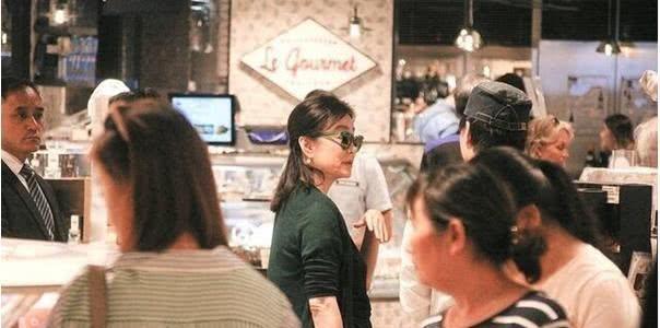 女神林青霞被曝已悄悄离婚 23年婚姻收下20亿分手费？