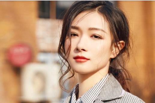 女神万茜,娱乐圈中魔兽大佬,曾经率领万有引力征战四方!