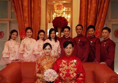 唐嫣罗晋合体秀恩爱，罗晋现“幸福胖”，唐嫣大秀美腿美如仙