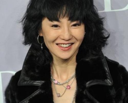 继草莓音乐节后，张曼玉要去央视春晚献唱了