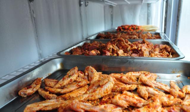 成都三圣乡这个农家乐太厉害! 58元自助海鲜烧烤任吃任喝~