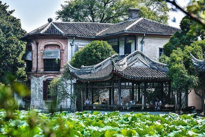 忘了苏州园林吧，去这样的私家园林，感受另类风格花园的风情