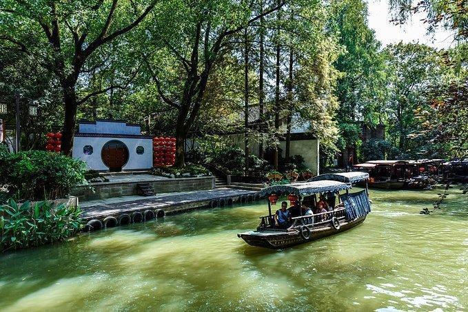 忘了苏州园林吧，去这样的私家园林，感受另类风格花园的风情